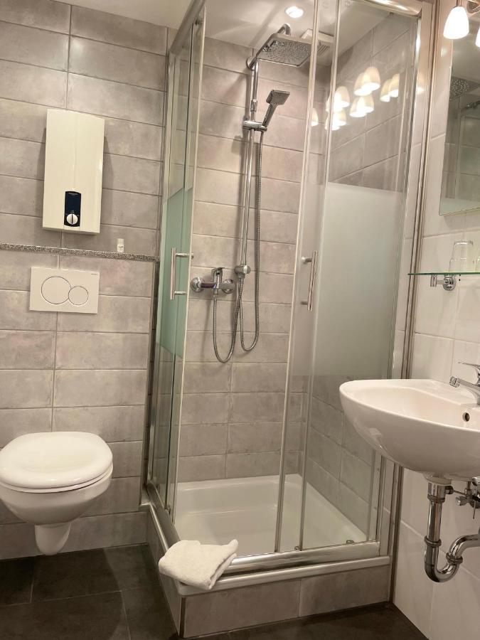 Apartmenthaus Sonnen Дюссельдорф Экстерьер фото