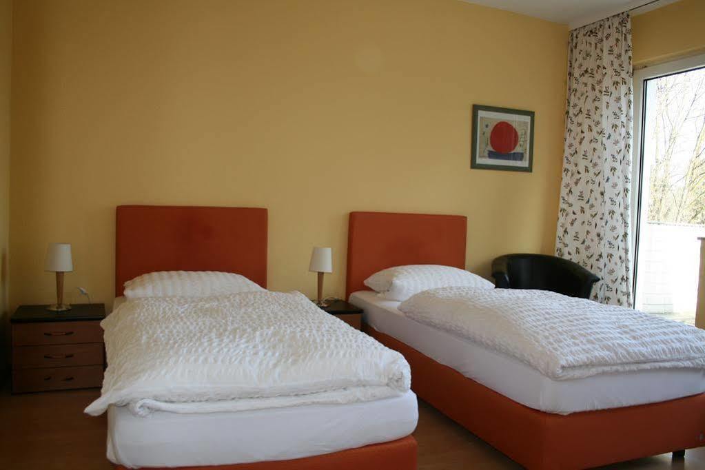 Apartmenthaus Sonnen Дюссельдорф Экстерьер фото
