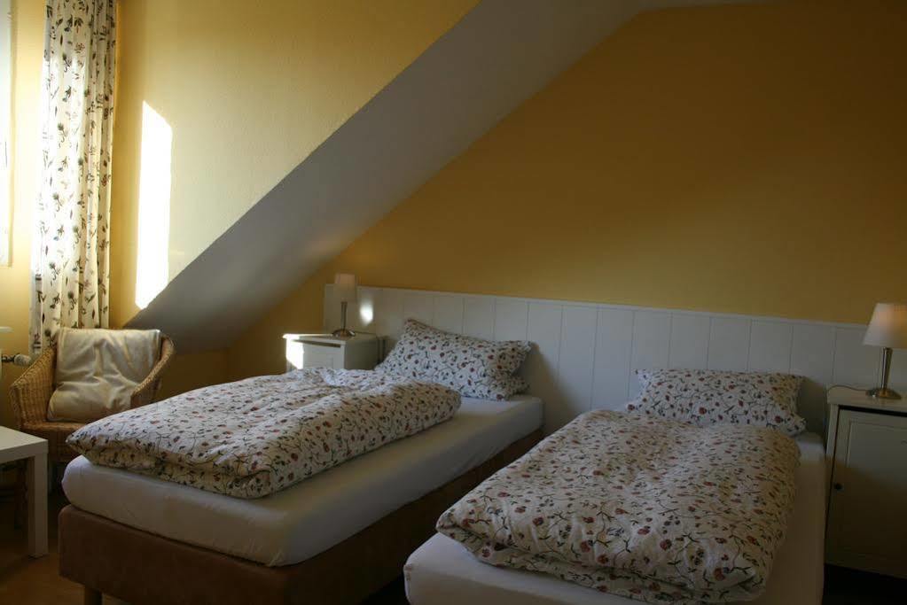 Apartmenthaus Sonnen Дюссельдорф Экстерьер фото